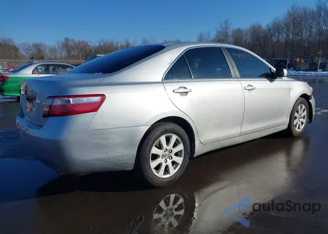 2007 Toyota Camry Xle z USA, uszkodzony, nr VIN 4T1BE46K87U539104
